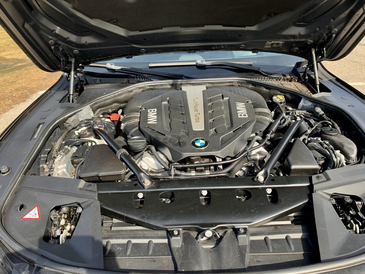 2014 BMW 750i xDrive M PACK TECH & PREM PACK NO WARRANTY FINANCE Photo