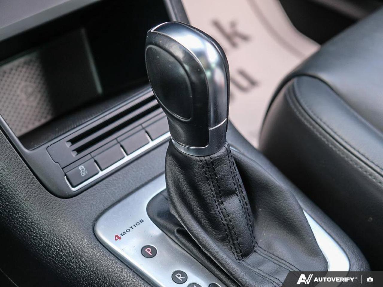 2014 Volkswagen Tiguan HighlineCERTIFIED AS-TRADED, ACCIDENT-FREE, AWD, L Photo