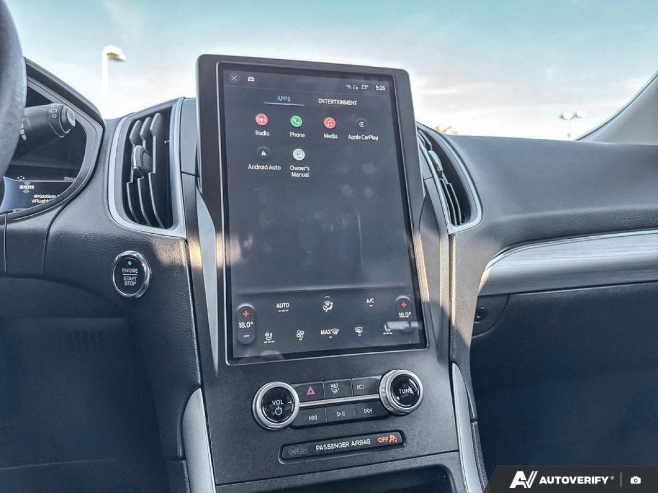 2022 Ford Edge SEL Photo