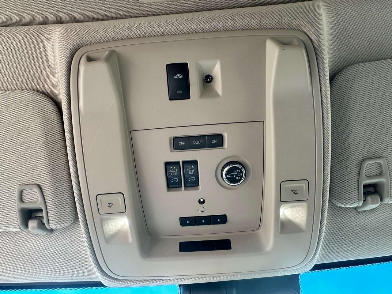 2019 GMC Yukon Denali ~ 6.2L ~ NO ACCIDENTS ~ CERTIFIED Photo