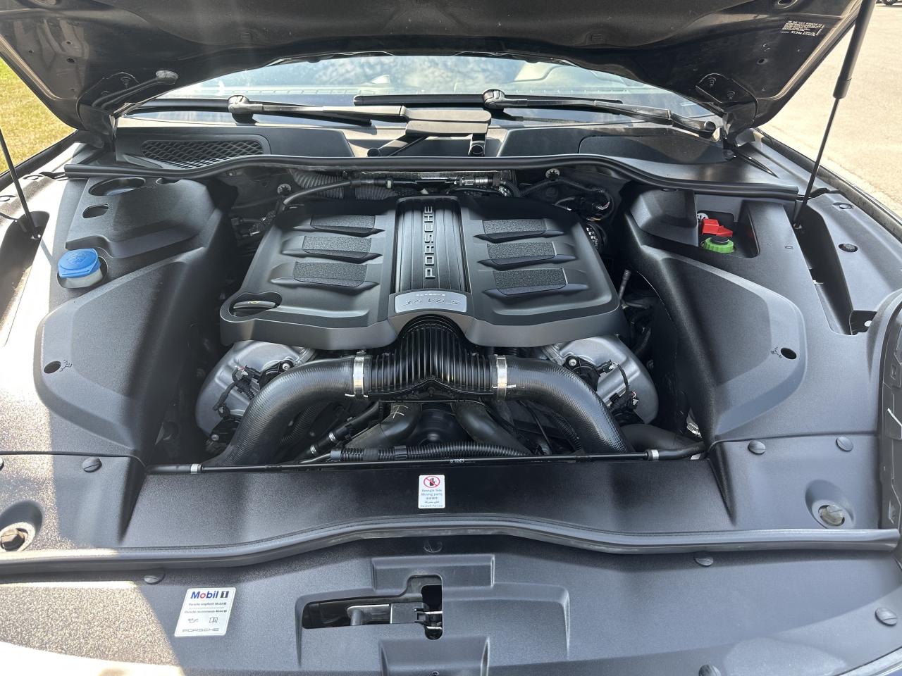 2017 Porsche Cayenne S NO ACCIDENTS PREM PLUS SPORT CHORNO FINANCING Photo