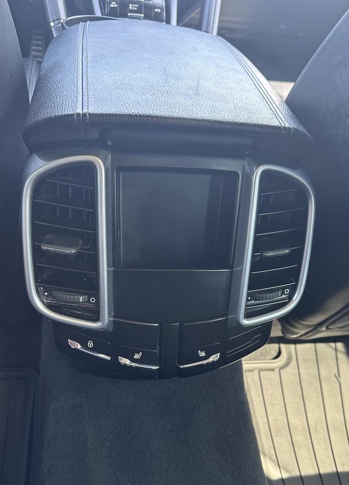 2017 Porsche Cayenne S NO ACCIDENTS PREM PLUS SPORT CHORNO FINANCING Photo