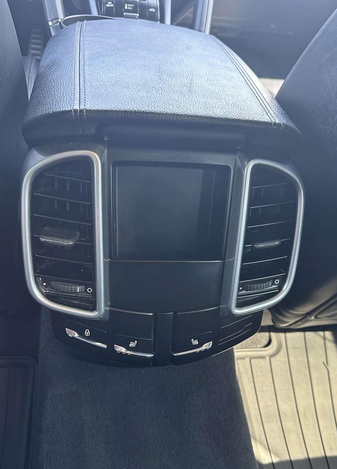 2017 Porsche Cayenne S NO ACCIDENTS PREM PLUS SPORT CHORNO FINANCING Photo