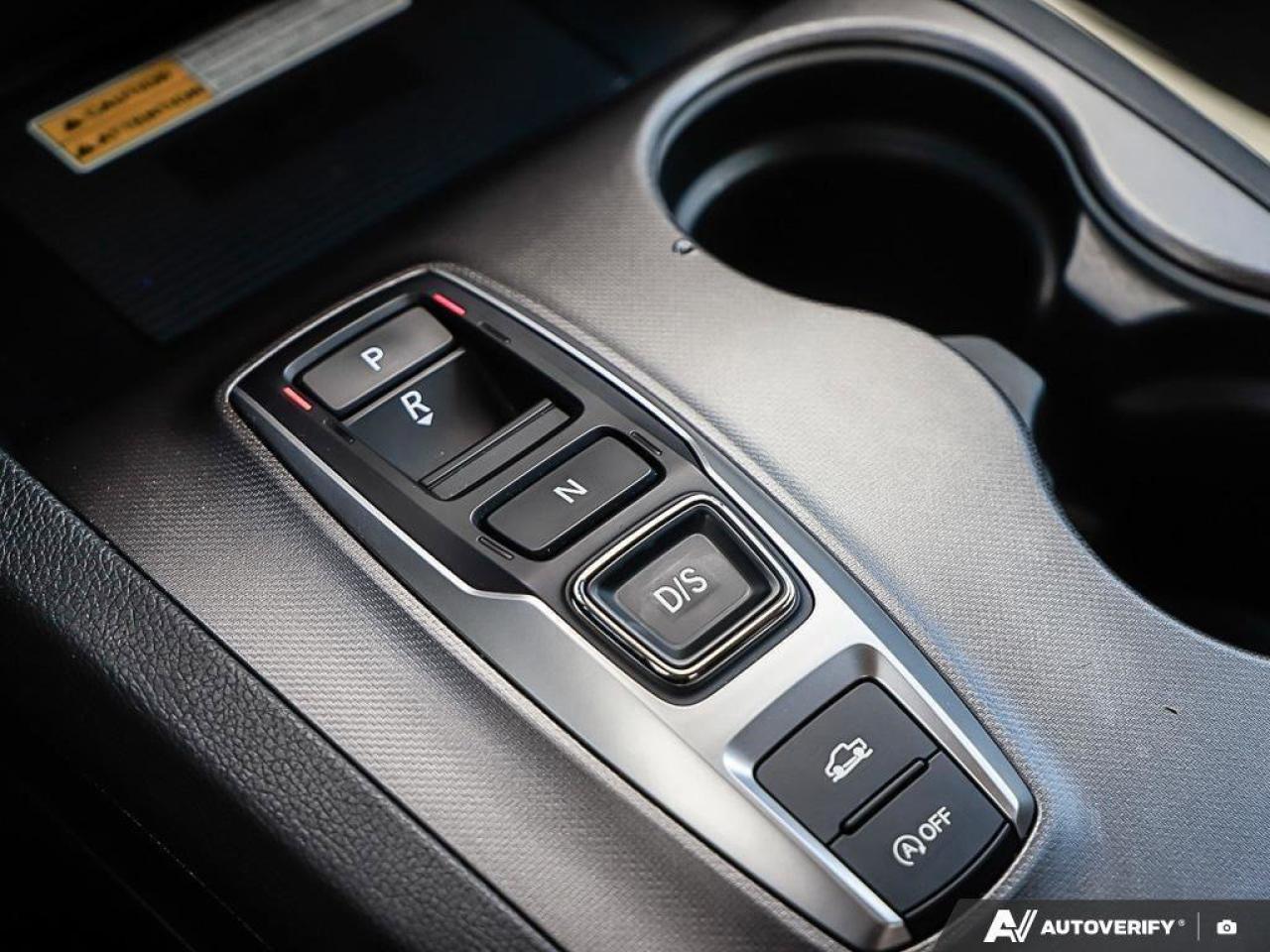 2022 Honda Ridgeline TouringONE-OWNER, HTD WHEEL, CARPLAY, LEATHER, NAV Photo