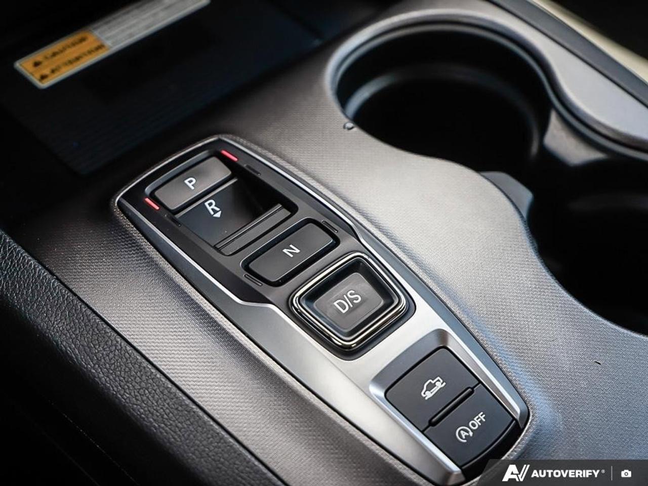 2022 Honda Ridgeline TouringONE-OWNER, HTD WHEEL, CARPLAY, LEATHER, NAV Photo