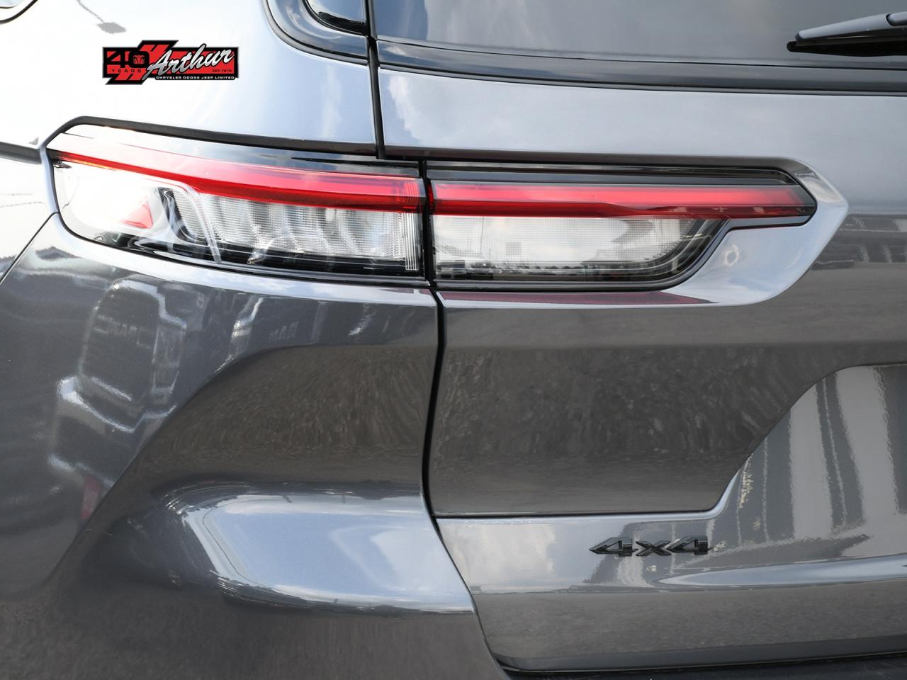 2023 Jeep Grand Cherokee L GRAND CHEROKEE L ALTITUDE 4X4 Photo