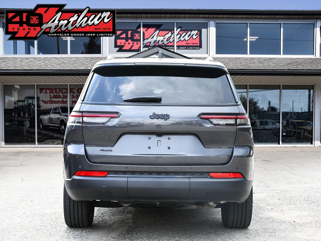 2023 Jeep Grand Cherokee L GRAND CHEROKEE L ALTITUDE 4X4 Photo