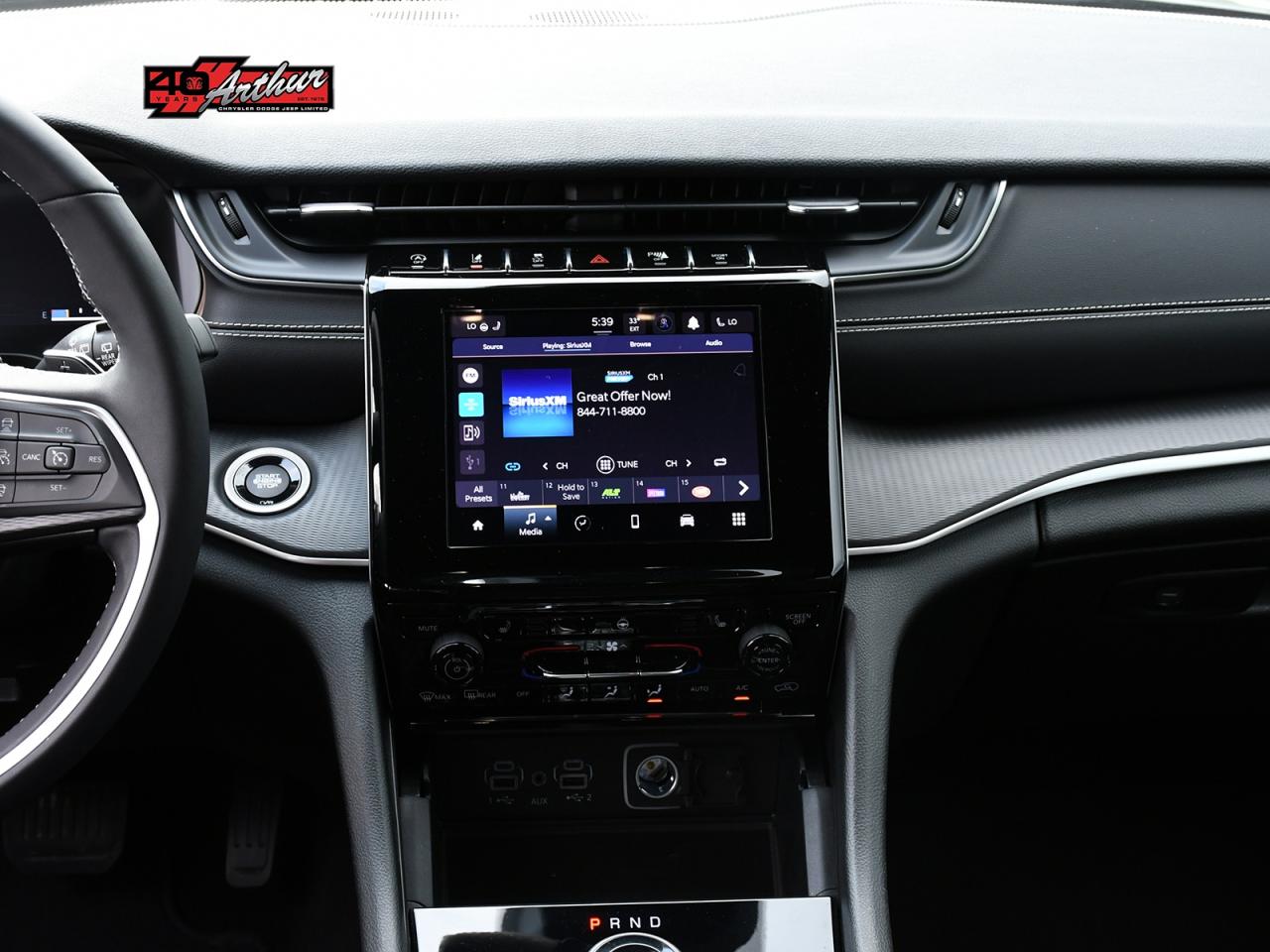 2023 Jeep Grand Cherokee L GRAND CHEROKEE L ALTITUDE 4X4 Photo