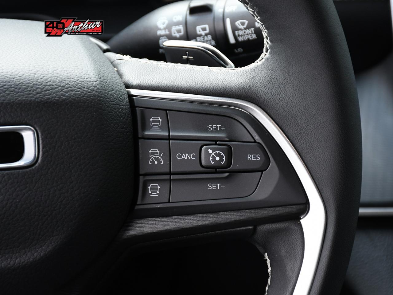 2023 Jeep Grand Cherokee L GRAND CHEROKEE L ALTITUDE 4X4 Photo