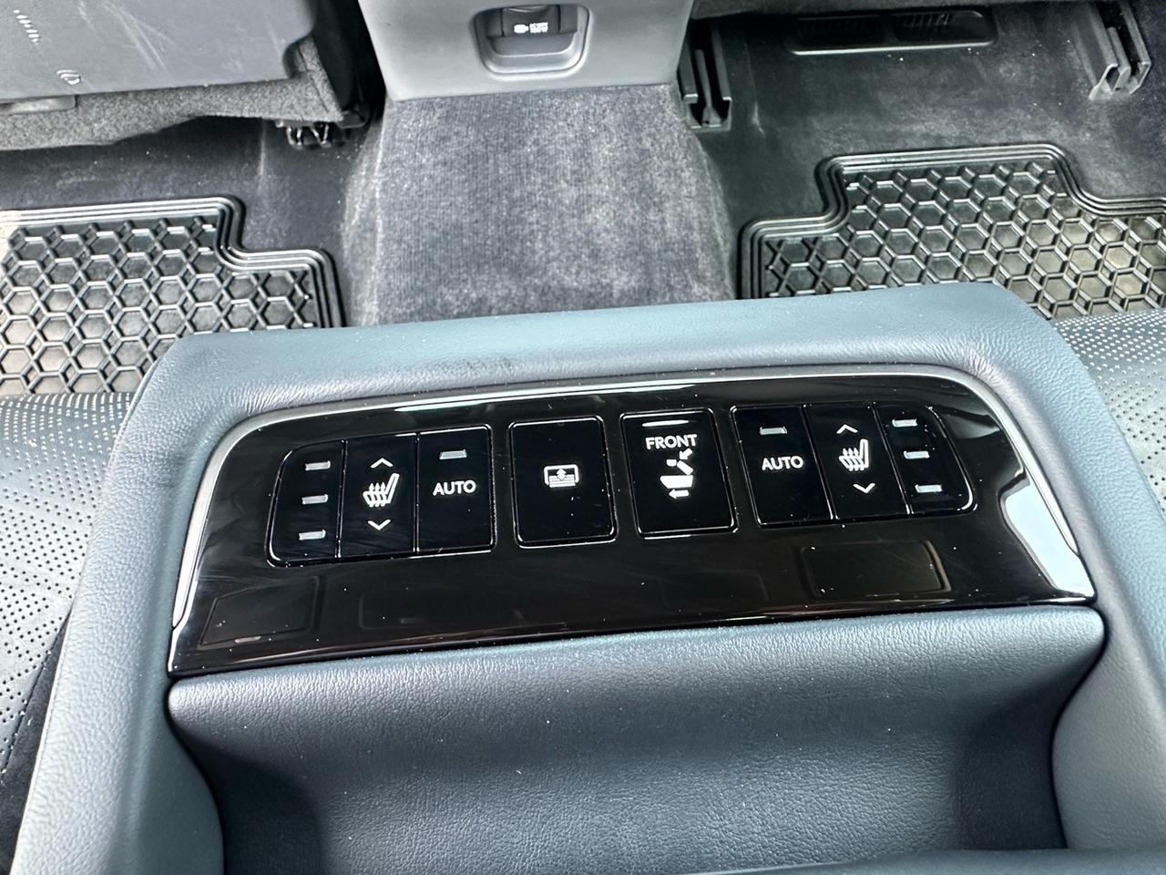 2020 Lexus LS LS 500 ~ F-SPORT ~ ONE OWNER ~ NO ACCIDENTS Photo