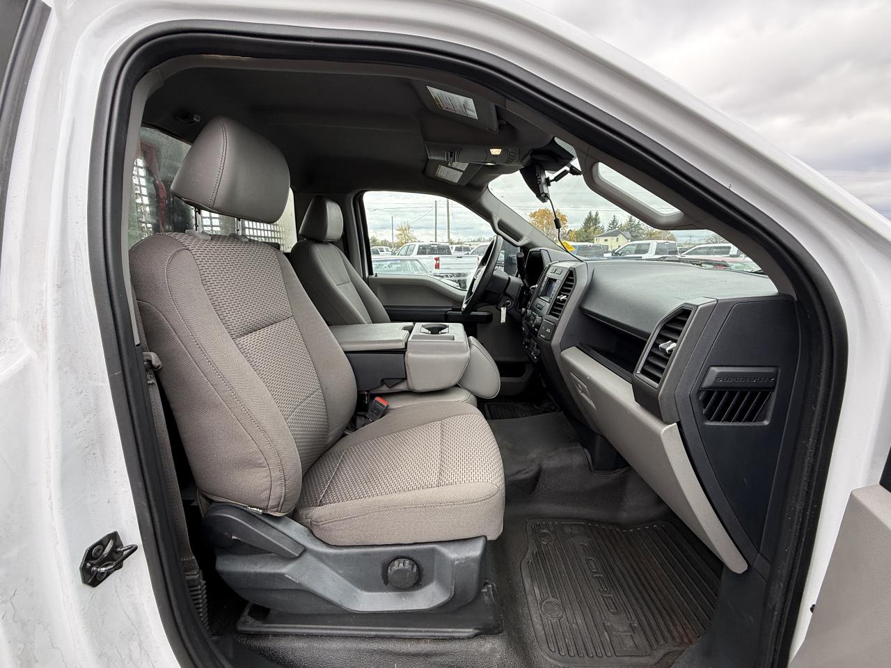 2022 Ford F-550 XL 4x4 Reg Cab 11' Aluminum Dump Photo