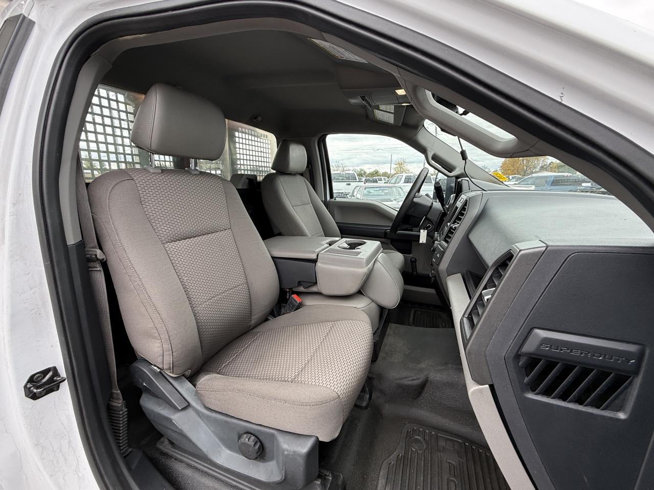 2022 Ford F-550 XL 4x4 Reg Cab 11' Aluminum Dump Photo