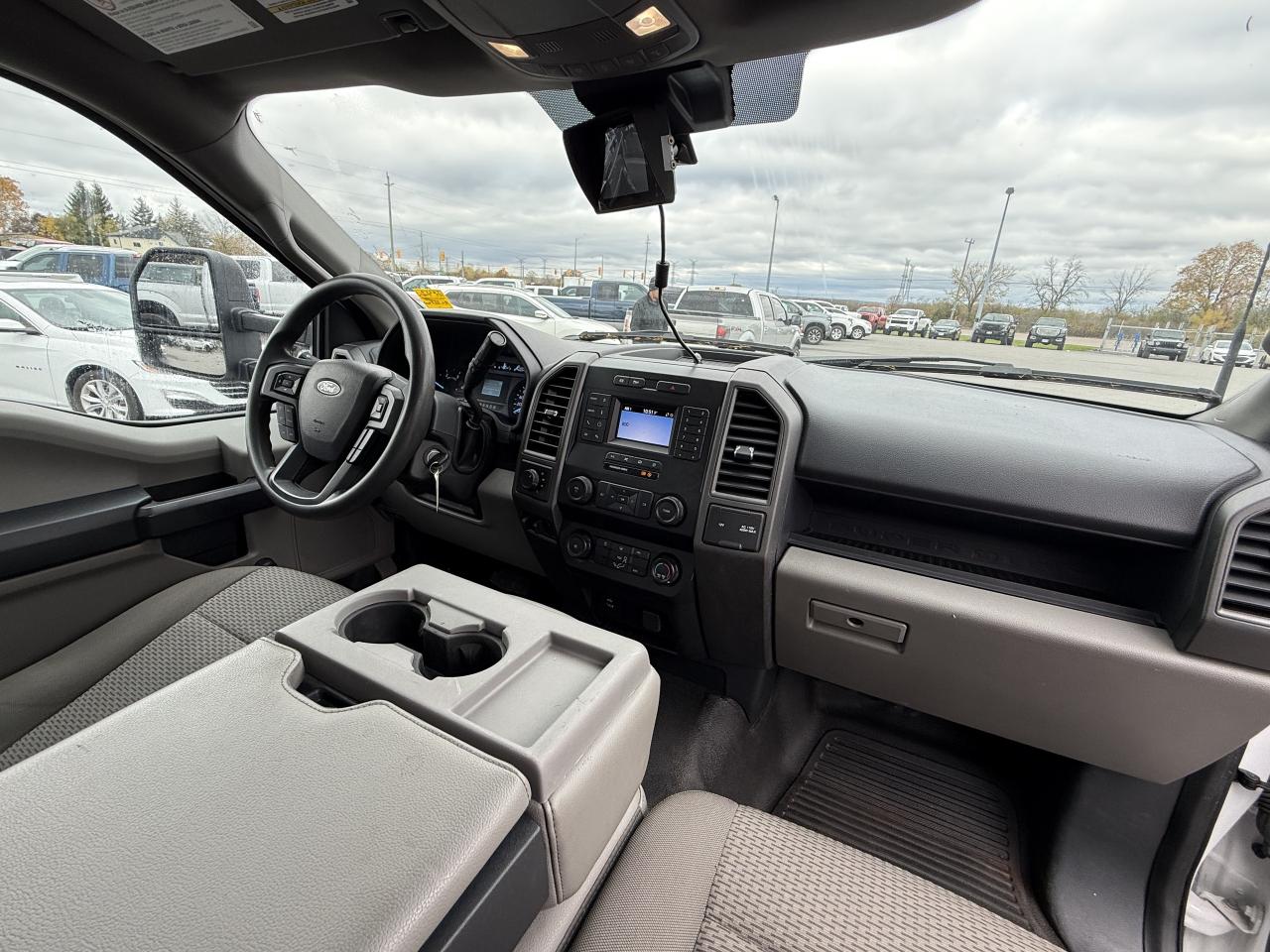 2022 Ford F-550 XL 4x4 Reg Cab 11' Aluminum Dump Photo