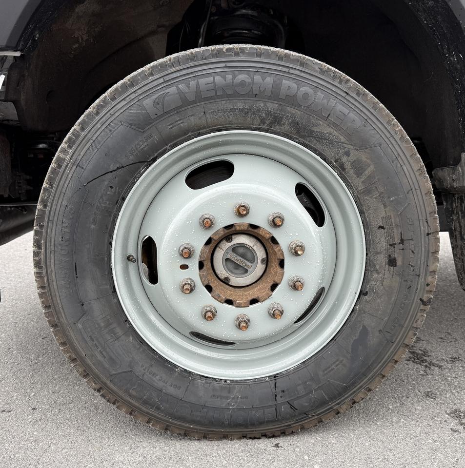 2022 Ford F-550 XL 4x4 Reg Cab 11' Aluminum Dump Photo