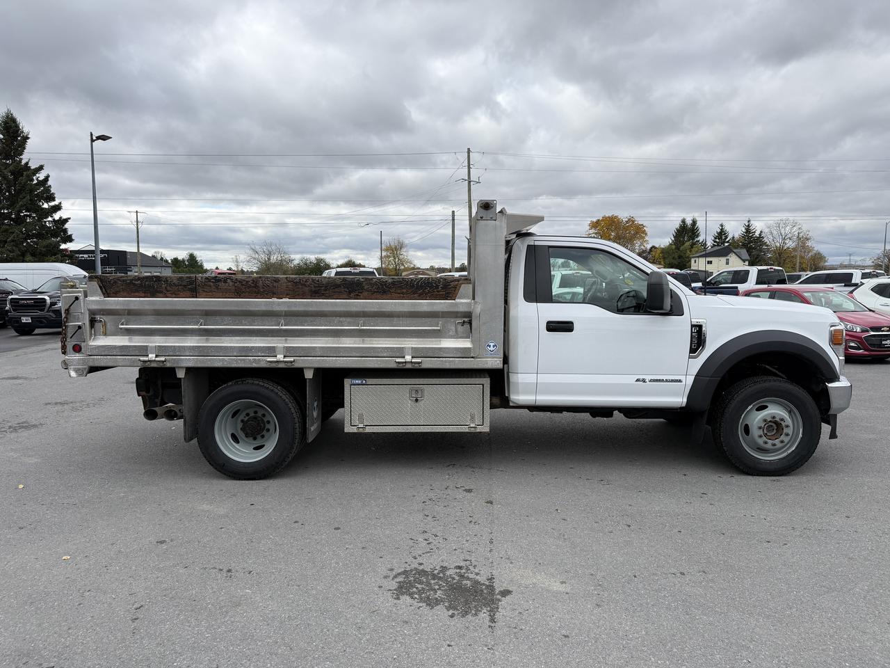2022 Ford F-550 XL 4x4 Reg Cab 11' Aluminum Dump Photo