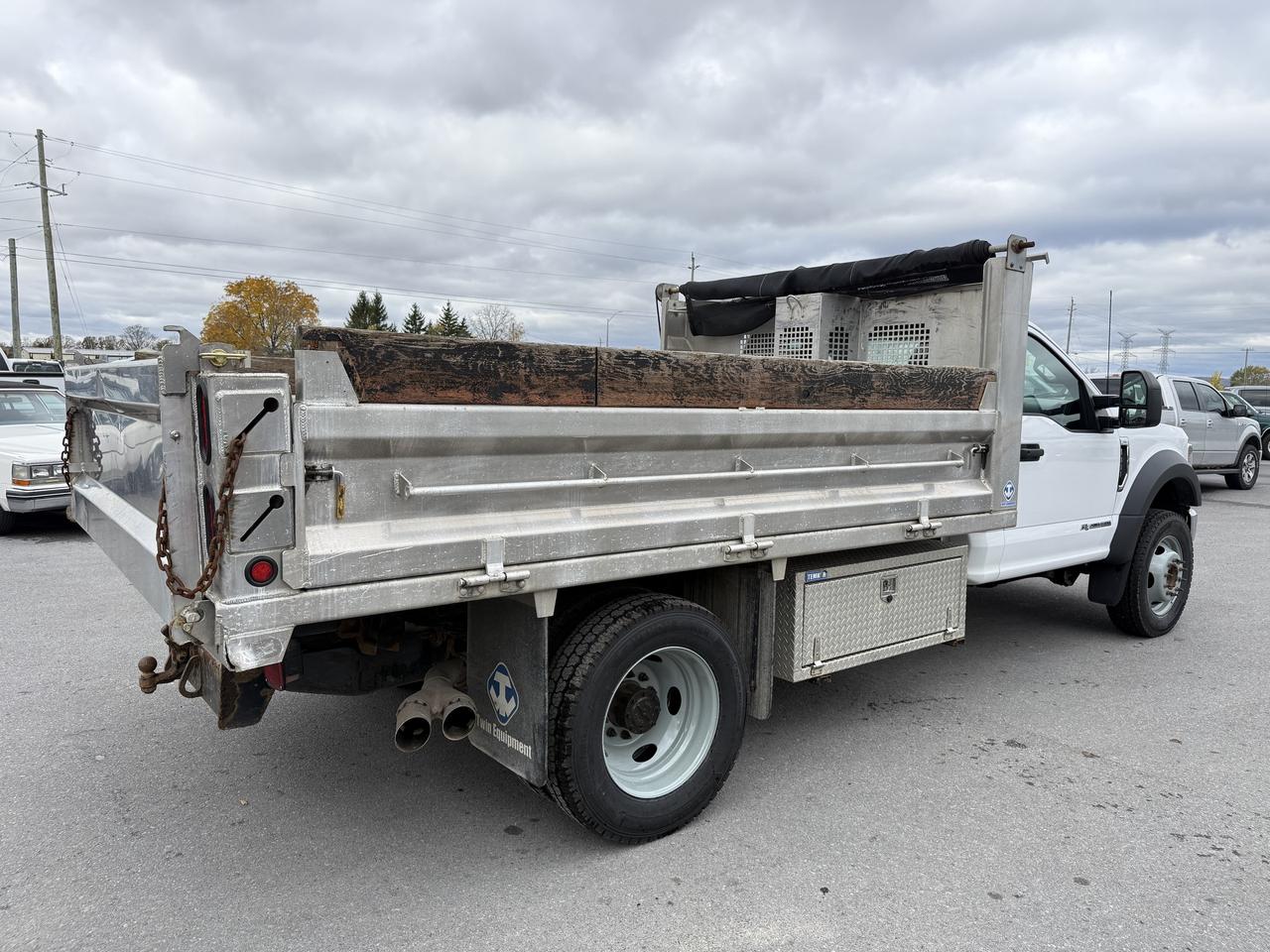 2022 Ford F-550 XL 4x4 Reg Cab 11' Aluminum Dump Photo