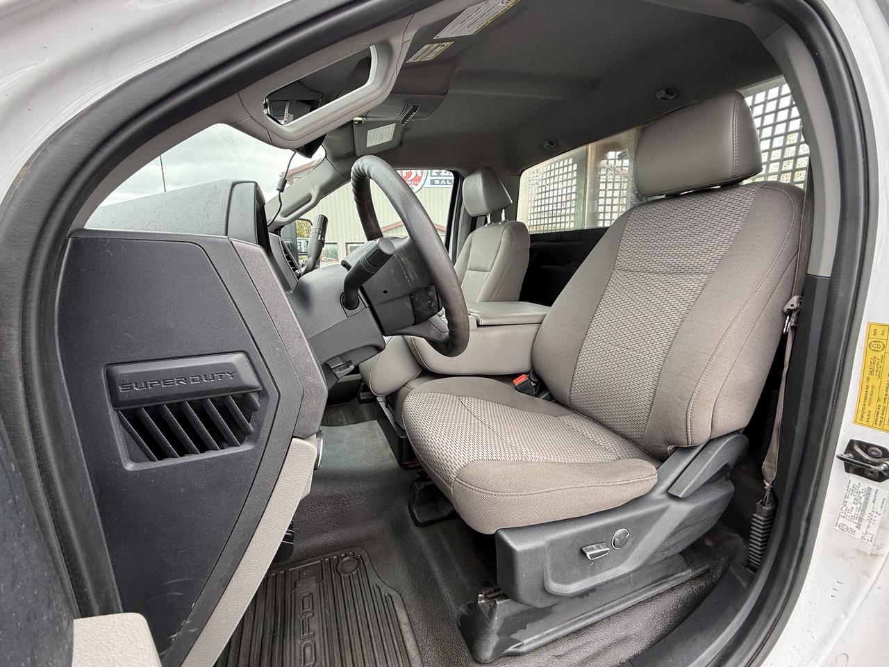 2022 Ford F-550 XL 4x4 Reg Cab 11' Aluminum Dump Photo