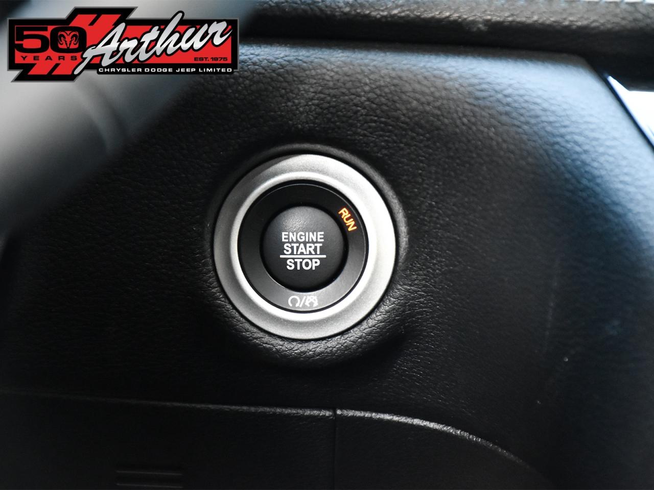 2024 Chrysler Pacifica TOURING-L S APPEARANCE AWD Photo