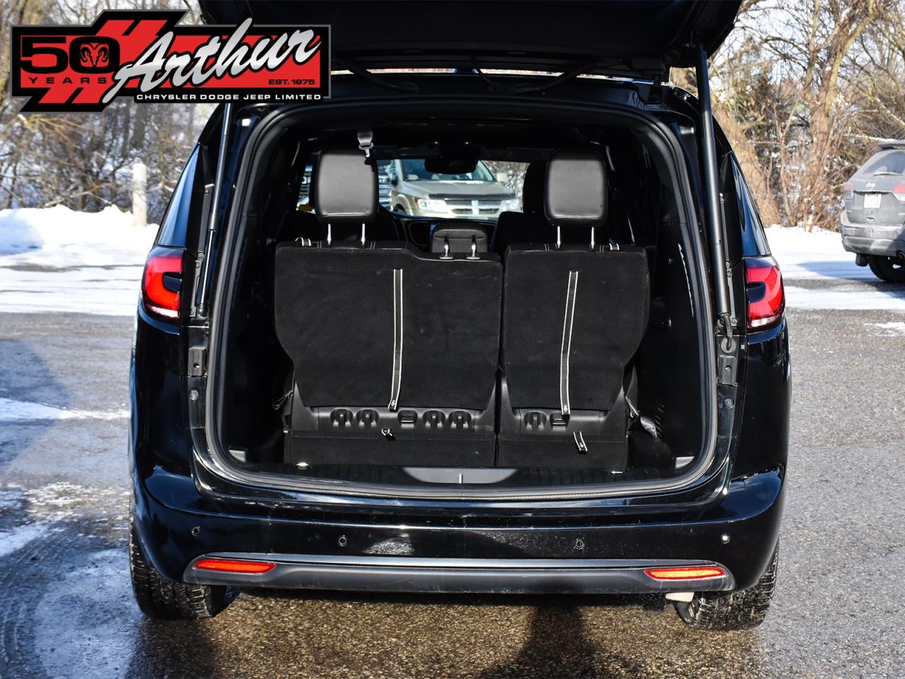 2024 Chrysler Pacifica TOURING-L S APPEARANCE AWD Photo