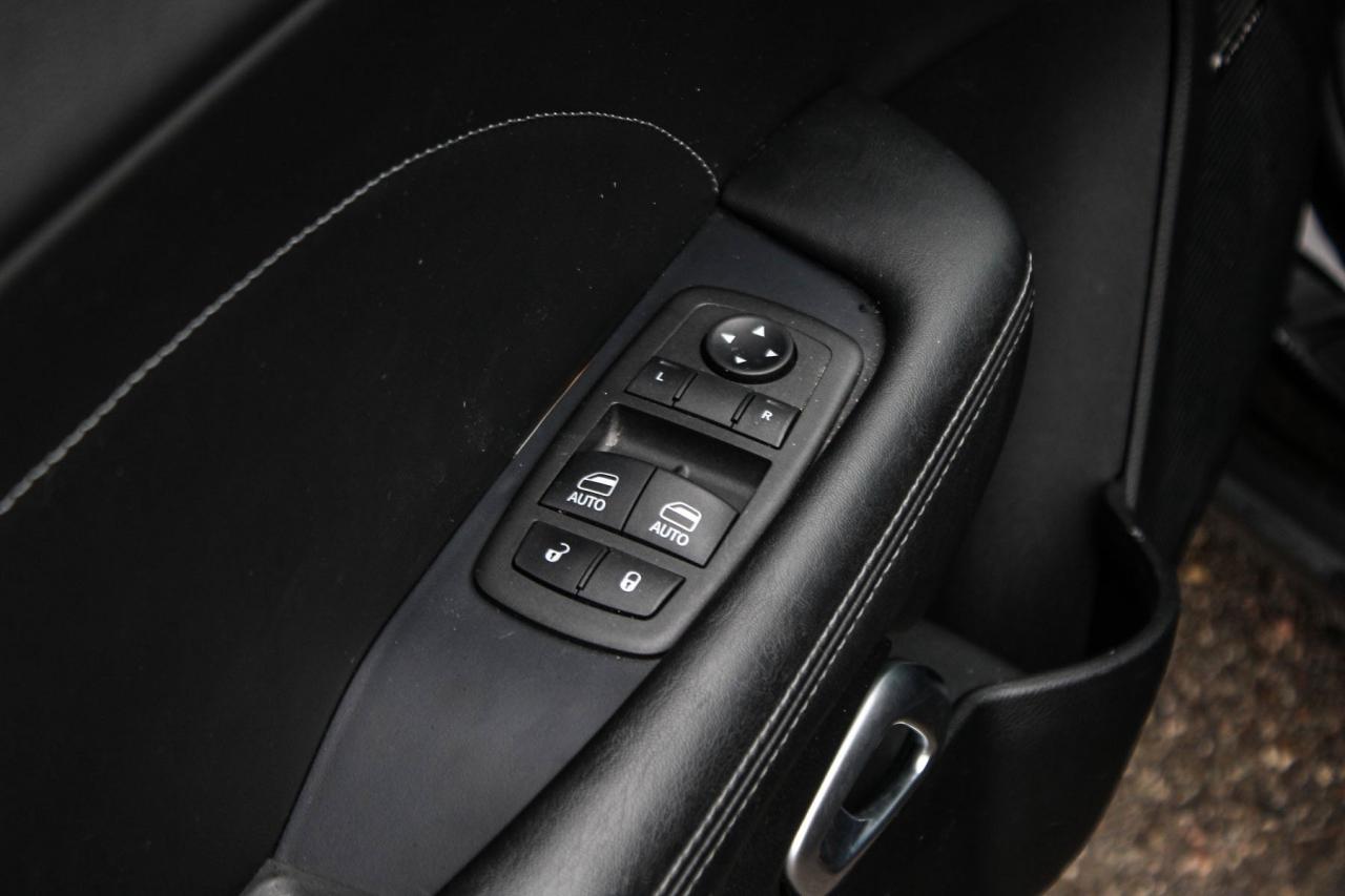 2022 Dodge Challenger R-T RWD  BkpCam SiriusXM HtdSeats Photo