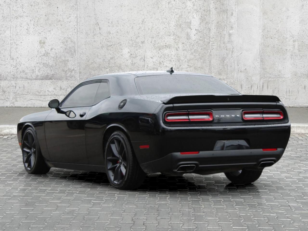 2022 Dodge Challenger R-T RWD  BkpCam SiriusXM HtdSeats Photo