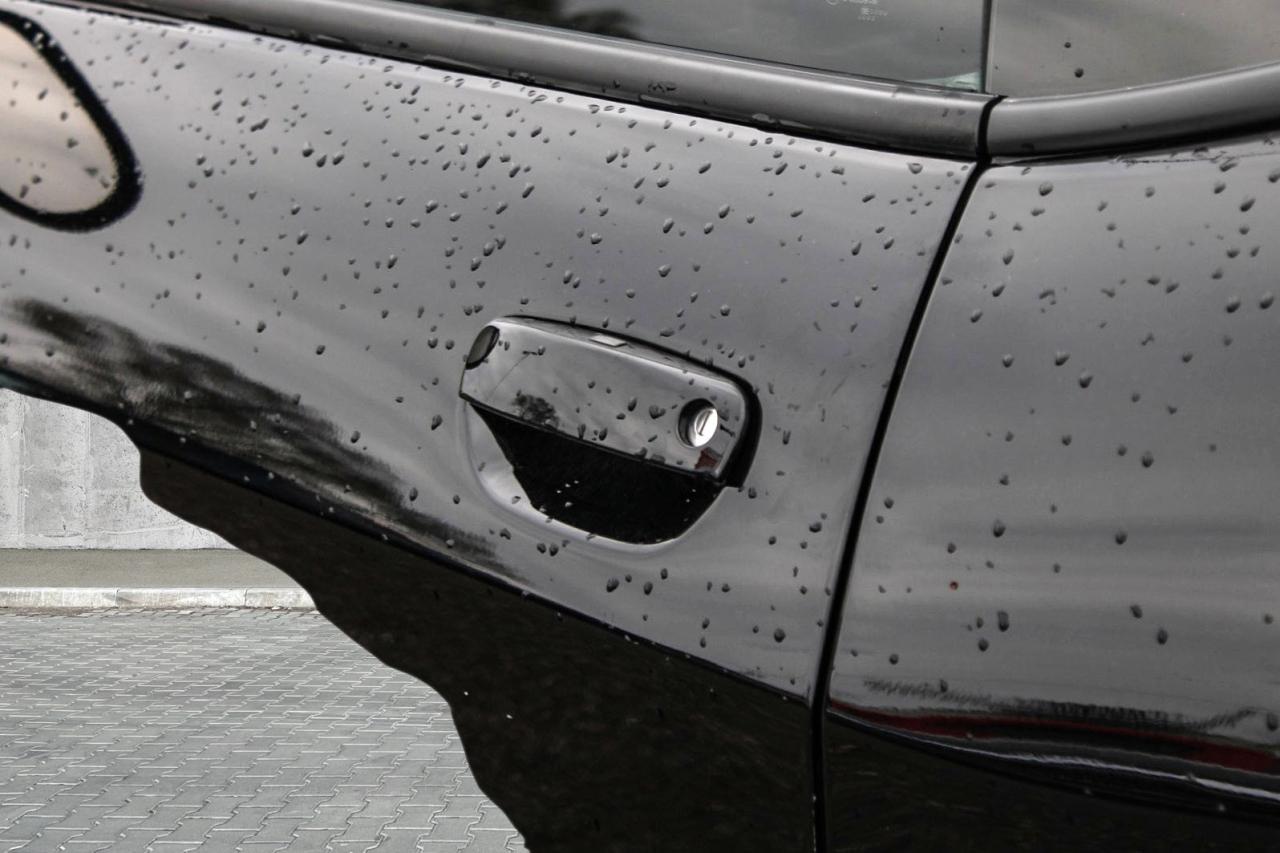 2022 Dodge Challenger R-T RWD  BkpCam SiriusXM HtdSeats Photo