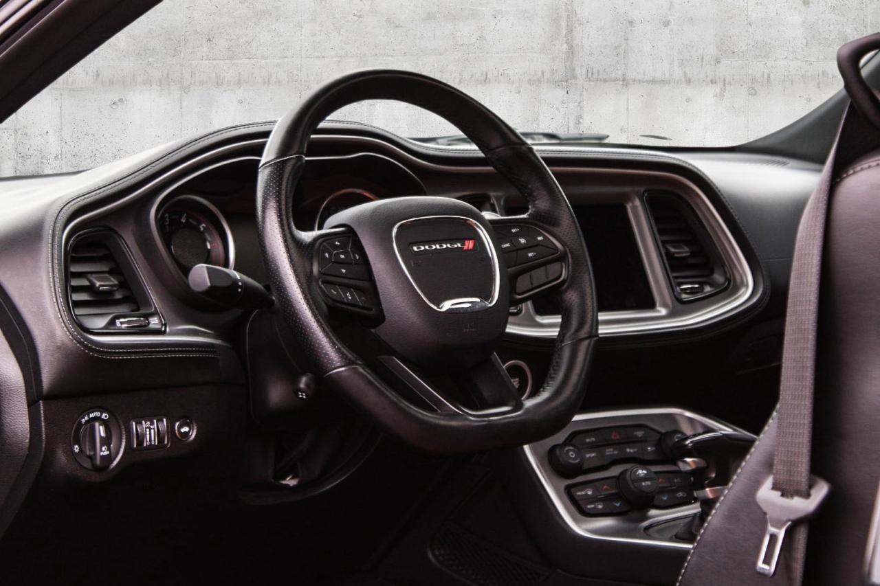 2022 Dodge Challenger R-T RWD  BkpCam SiriusXM HtdSeats Photo