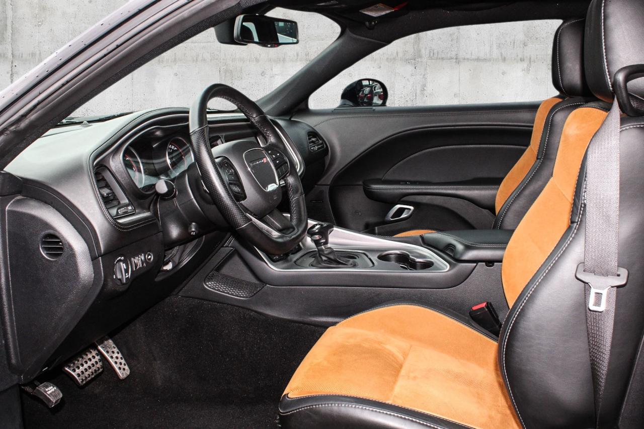 2022 Dodge Challenger R-T RWD  BkpCam SiriusXM HtdSeats Photo