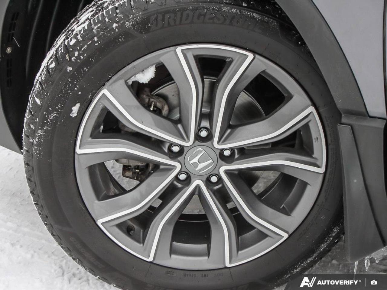 2020 Honda CR-V TouringAWD, SUNROOF, NAV, CARPLAY, POWER TAILGATE, Photo