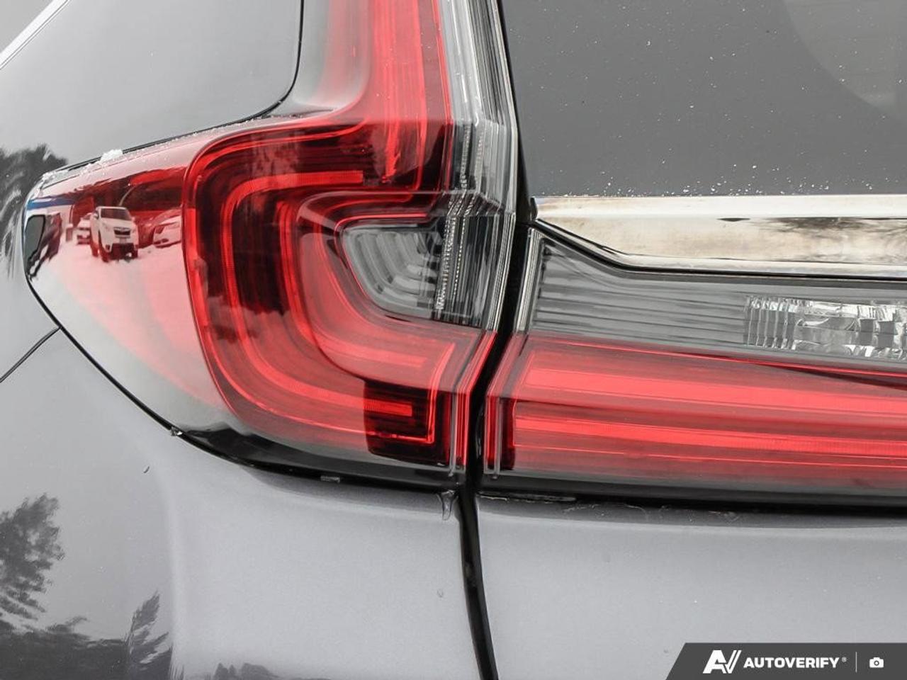 2020 Honda CR-V TouringAWD, SUNROOF, NAV, CARPLAY, POWER TAILGATE, Photo