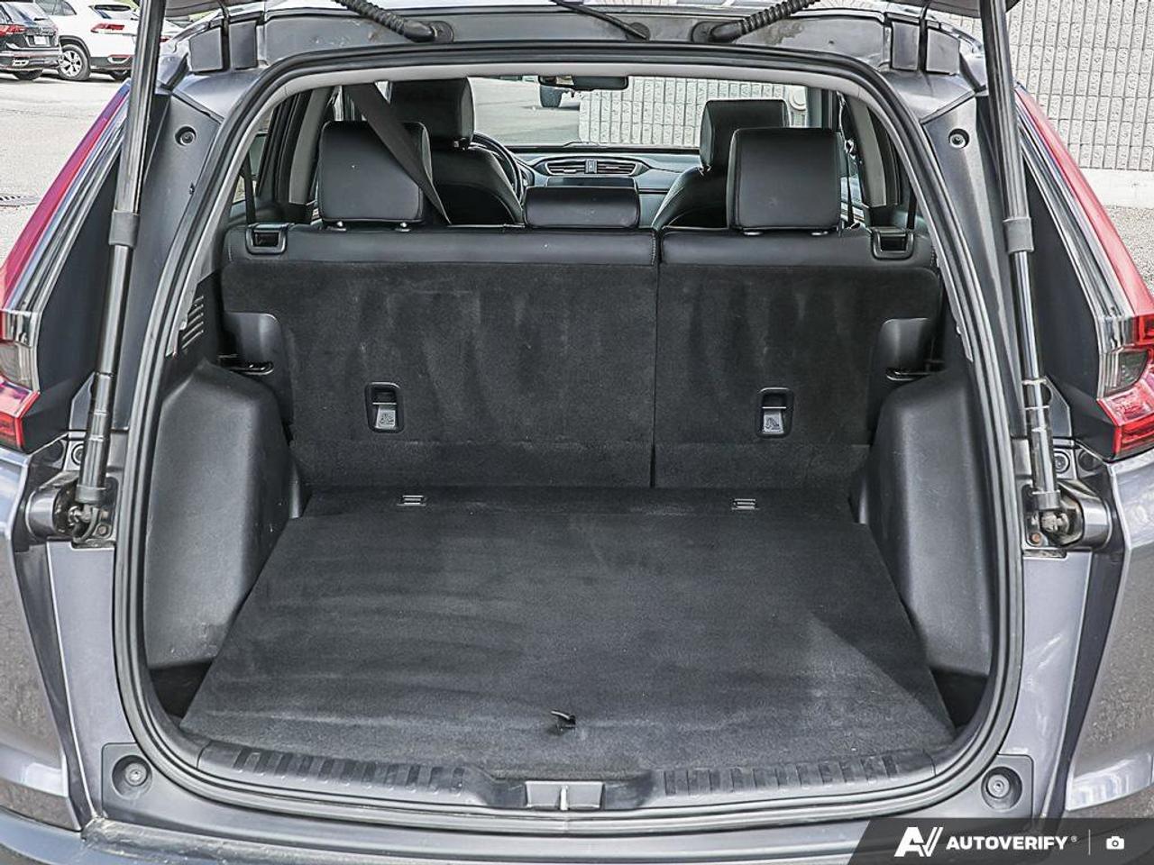 2020 Honda CR-V TouringAWD, SUNROOF, NAV, CARPLAY, POWER TAILGATE, Photo