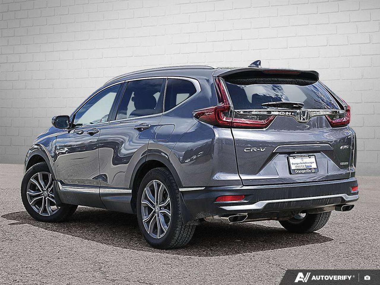 2020 Honda CR-V TouringAWD, SUNROOF, NAV, CARPLAY, POWER TAILGATE, ADAPTIVE CRUISE Photo