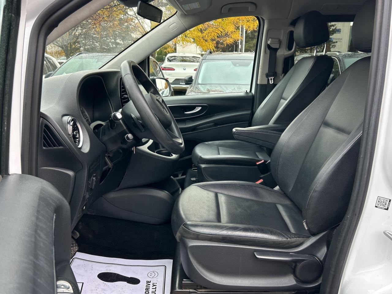 2022 Mercedes-Benz Metris Passenger Van 8 PASSENGER, BRAND NEW BRAKES,CARPLAY/ANDROID AUTO Photo