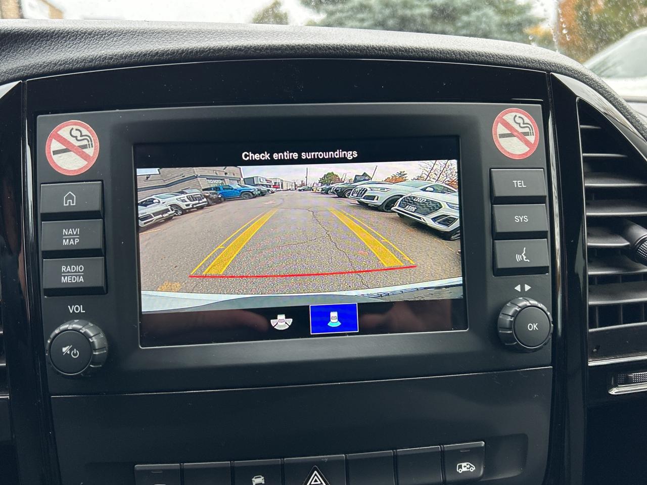 2022 Mercedes-Benz Metris Passenger Van 8 PASSENGER, BRAND NEW BRAKES,CARPLAY/ANDROID AUTO Photo