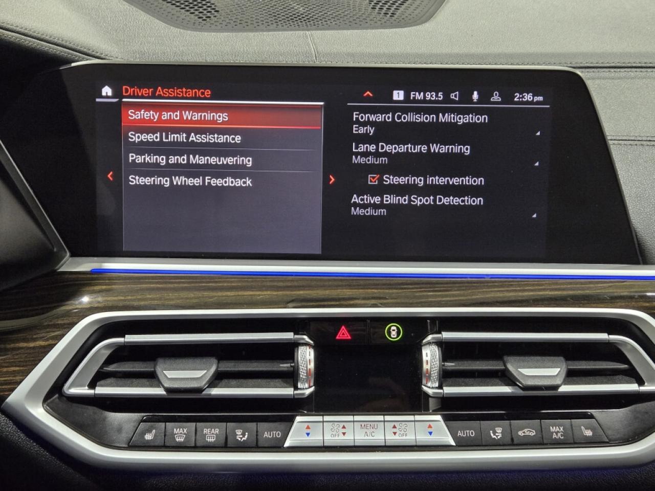 2021 BMW X5 xDrive40i Activity Vehicle Headsup Display Photo