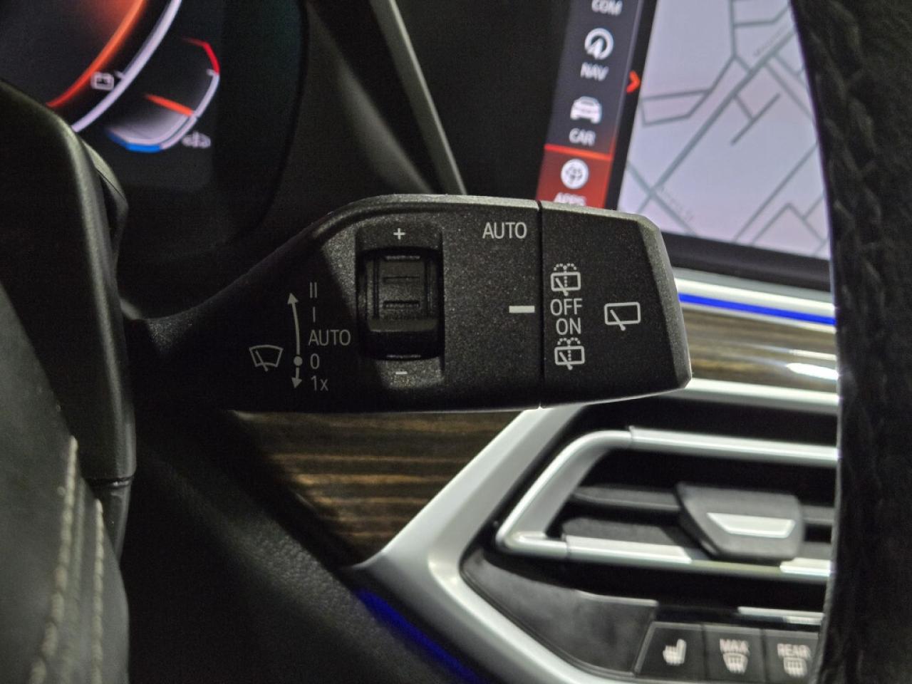 2021 BMW X5 xDrive40i Activity Vehicle Headsup Display Photo