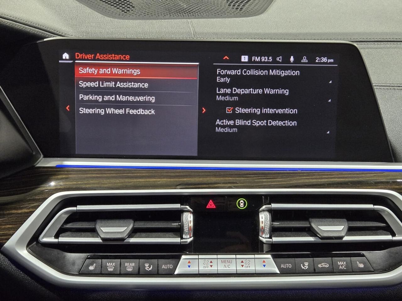 2021 BMW X5 xDrive40i Activity Vehicle Headsup Display Photo