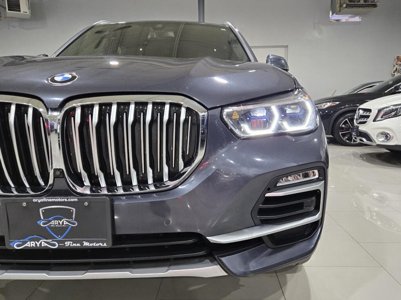 2021 BMW X5 xDrive40i Activity Vehicle Headsup Display Photo