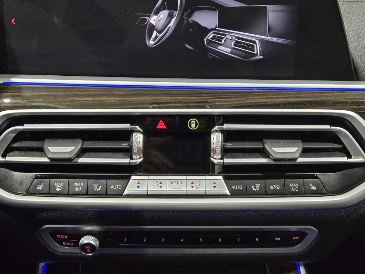 2021 BMW X5 xDrive40i Activity Vehicle Headsup Display Photo