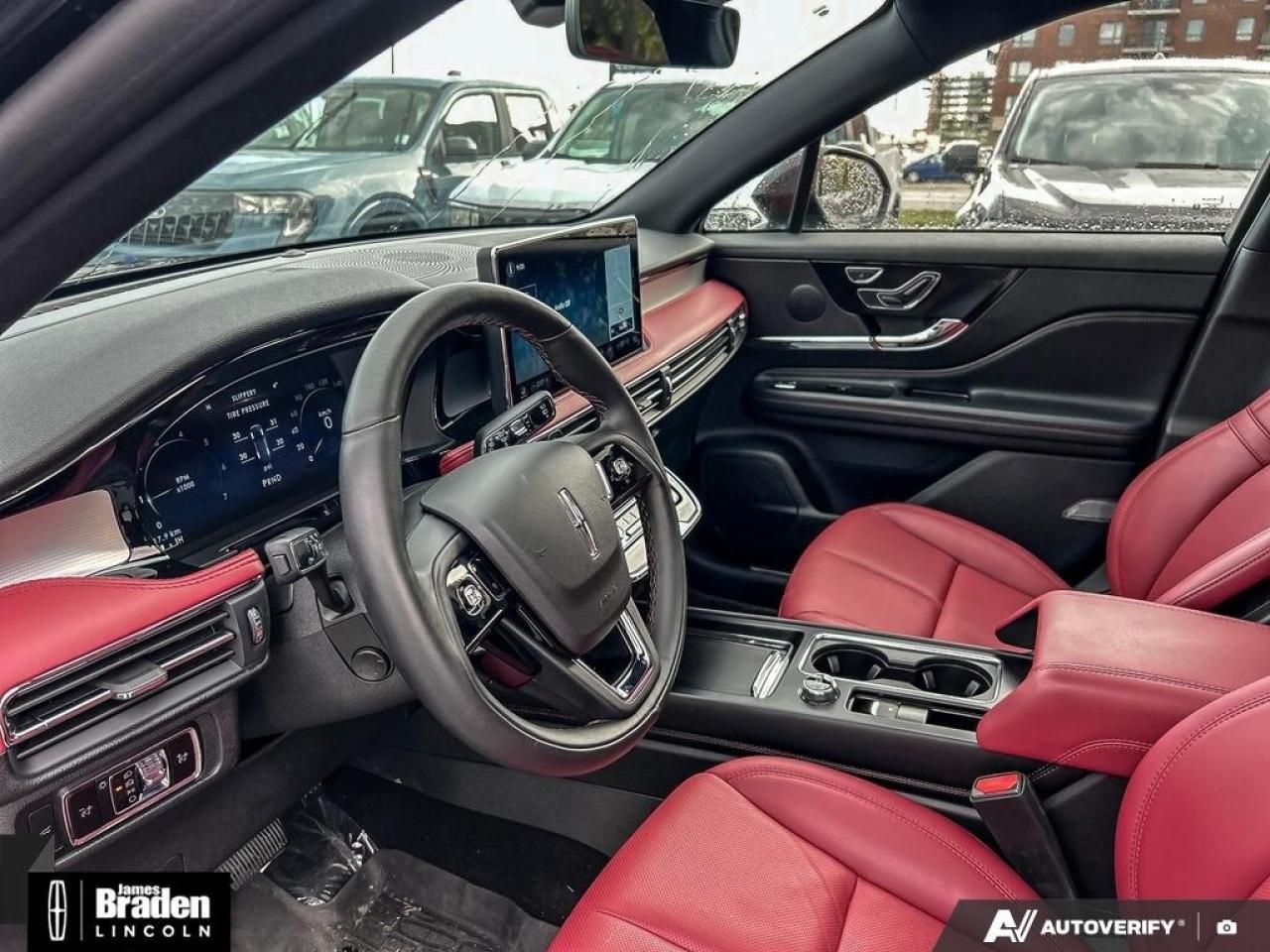 2025 Lincoln Corsair  Photo