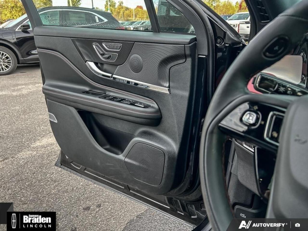 2025 Lincoln Corsair  Photo