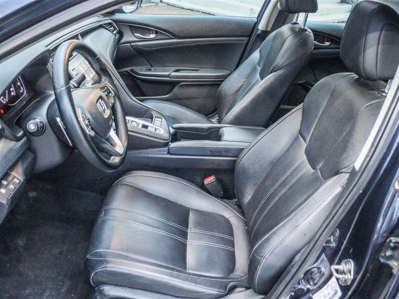 2019 Honda Insight Touring LEATHER NAVI SUNROOF Photo