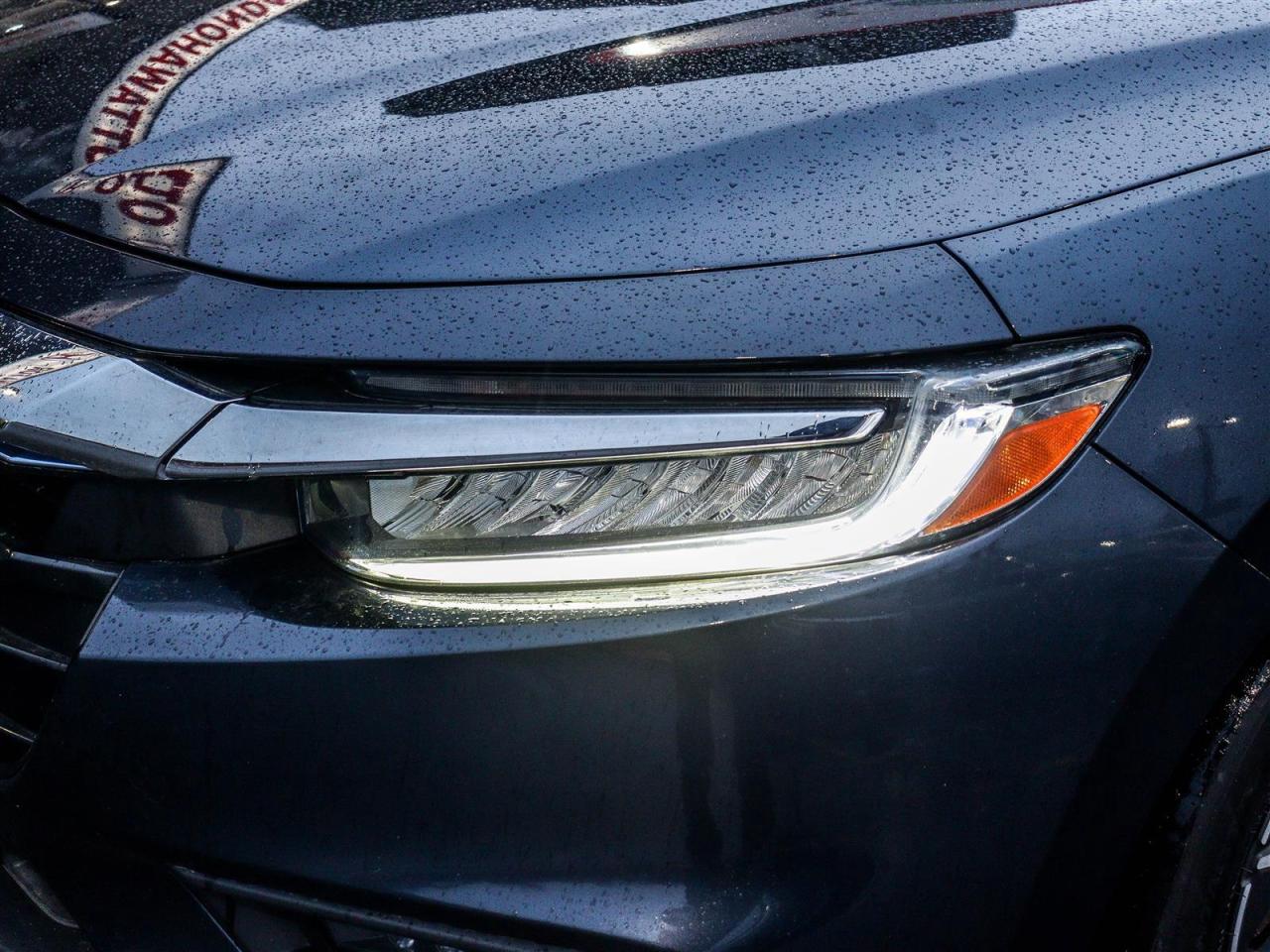 2019 Honda Insight Touring LEATHER NAVI SUNROOF Photo