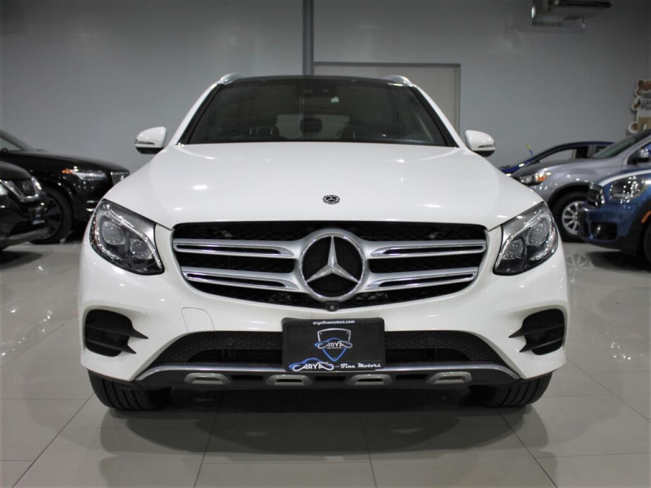 2019 Mercedes-Benz GLC300 NO Accident Panoramic Roof Navigation 360 Camera Photo