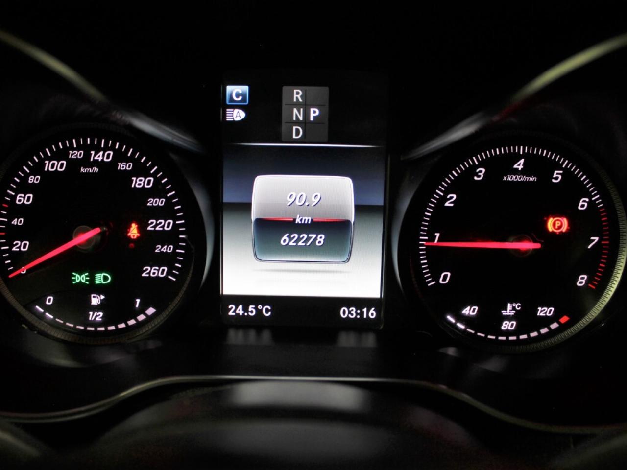 2019 Mercedes-Benz GLC300 NO Accident Panoramic Roof Navigation 360 Camera Photo