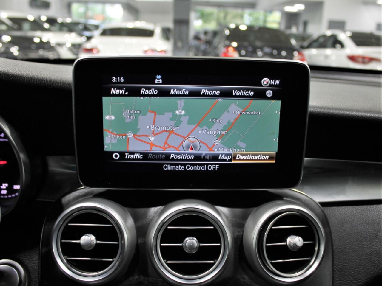 2019 Mercedes-Benz GLC300 NO Accident Panoramic Roof Navigation 360 Camera Photo