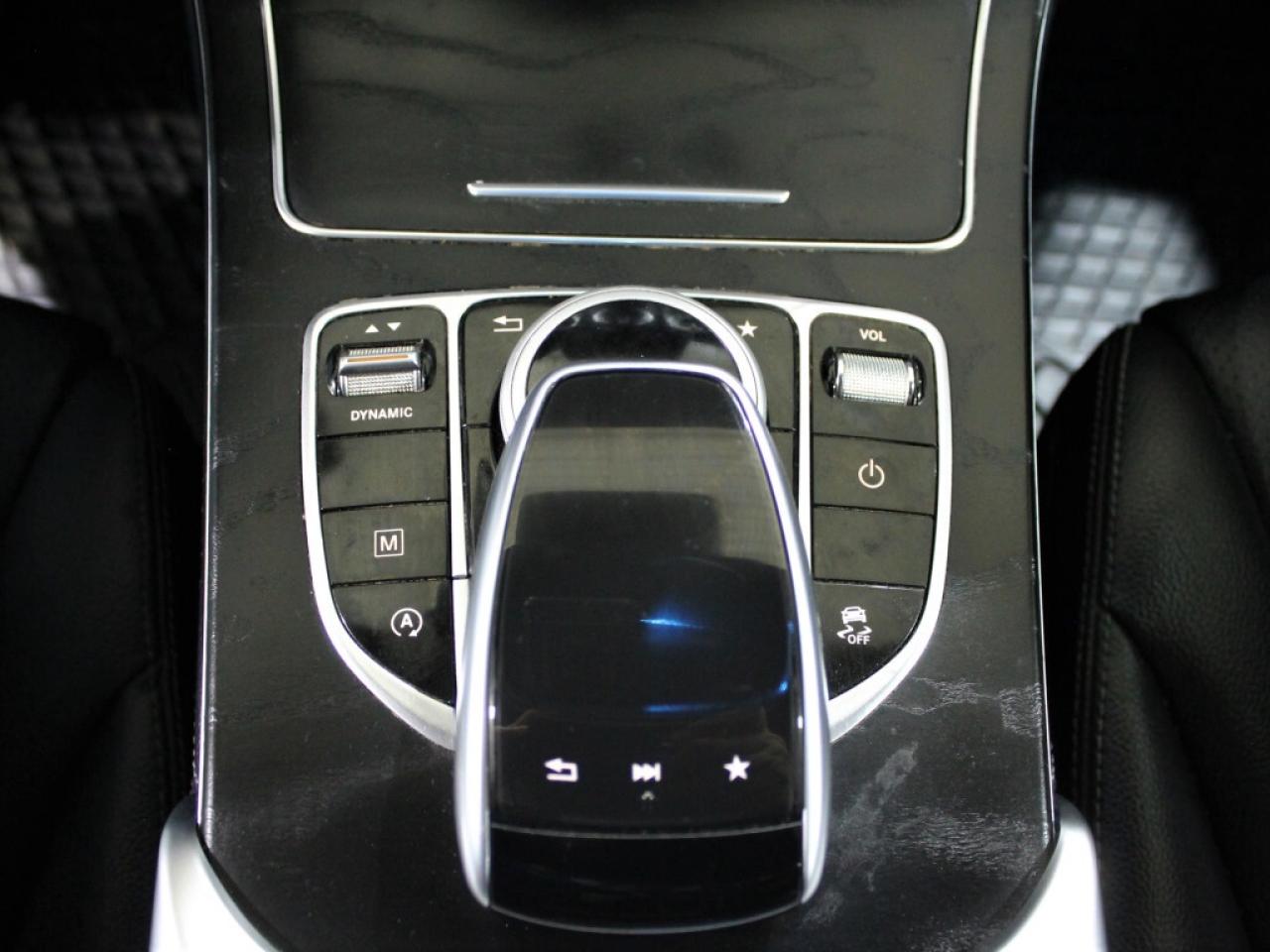 2019 Mercedes-Benz GLC300 NO Accident Panoramic Roof Navigation 360 Camera Photo