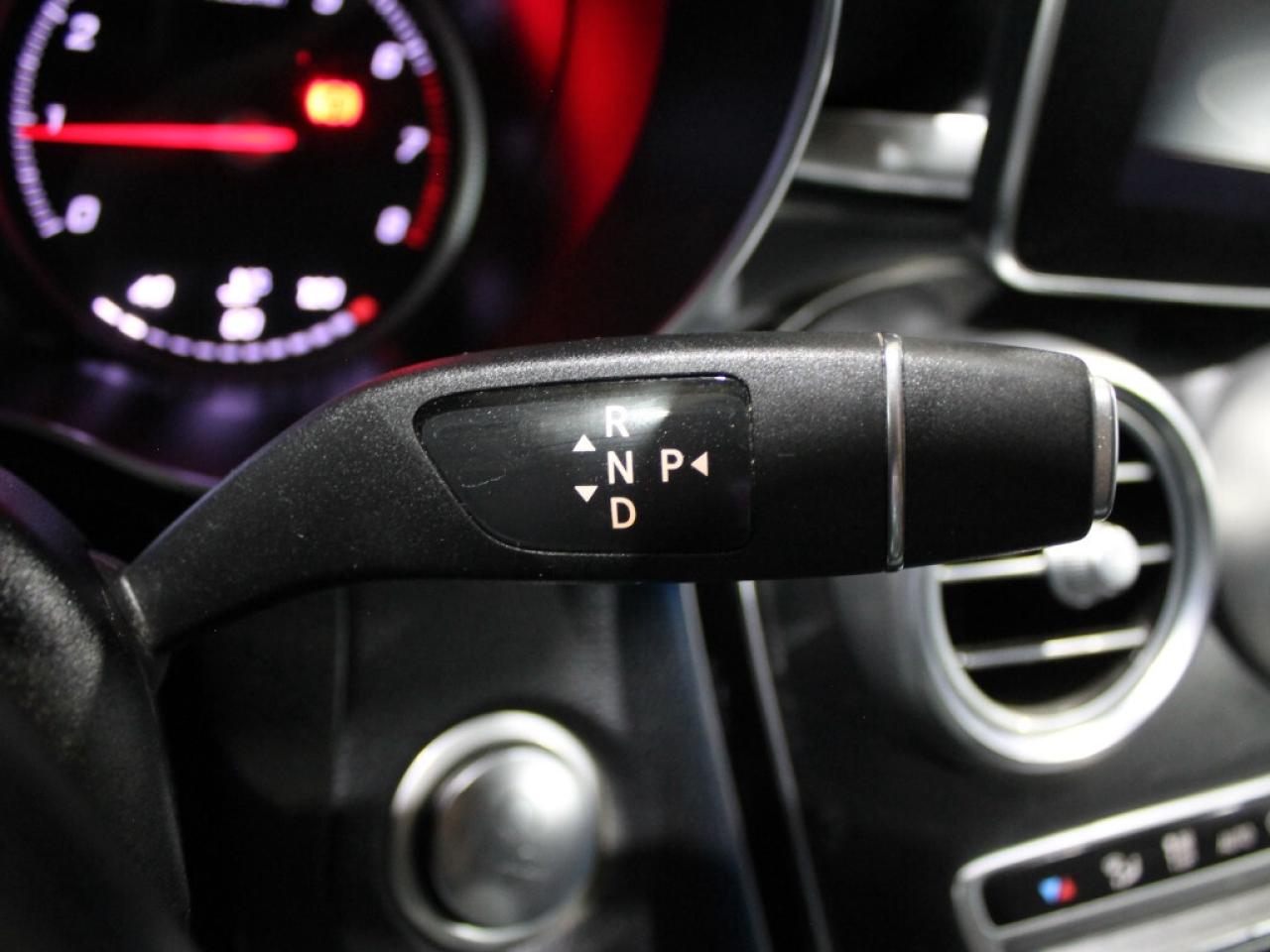 2019 Mercedes-Benz GLC300 NO Accident Panoramic Roof Navigation 360 Camera Photo