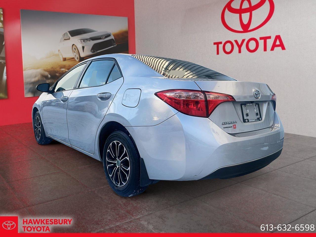 2019 Toyota Corolla CE 2019 Toyota Corolla CE CVT / Toyota Corolla CE Photo3