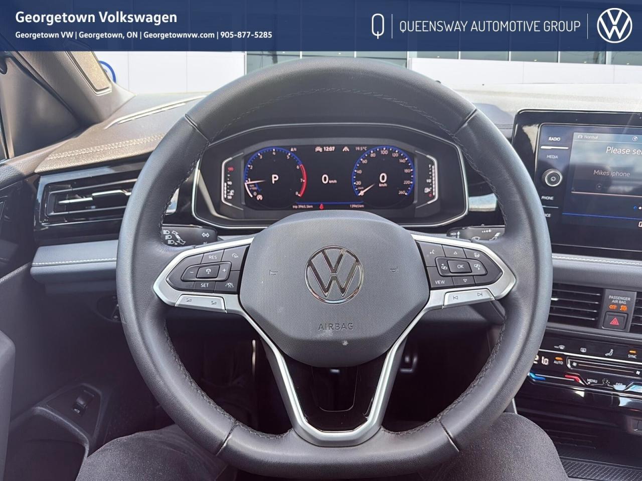 2025 Volkswagen Jetta Comfortline FWD   Sport Pkg   Pano Roof   Carplay Photo